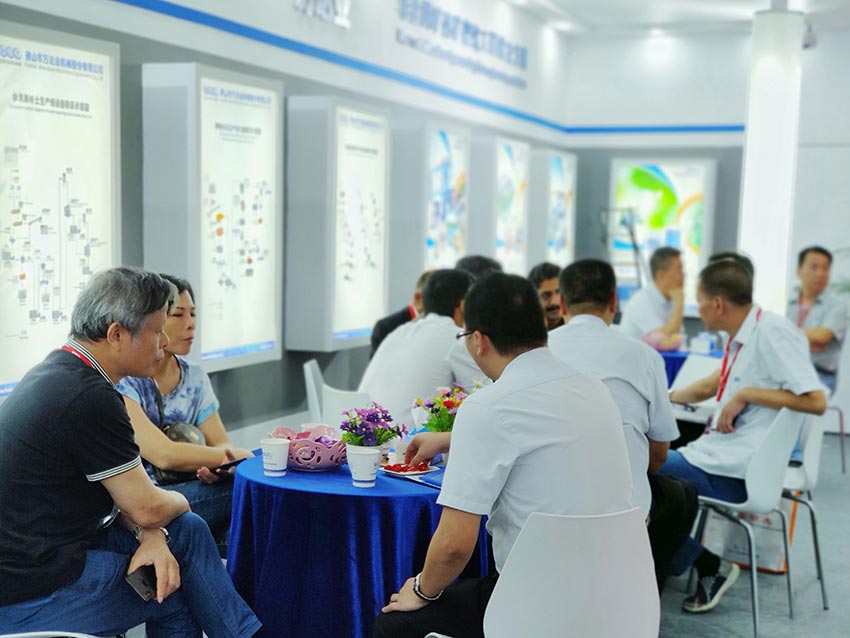 万达业携系列新品精彩亮相第33届广州陶瓷工业展
